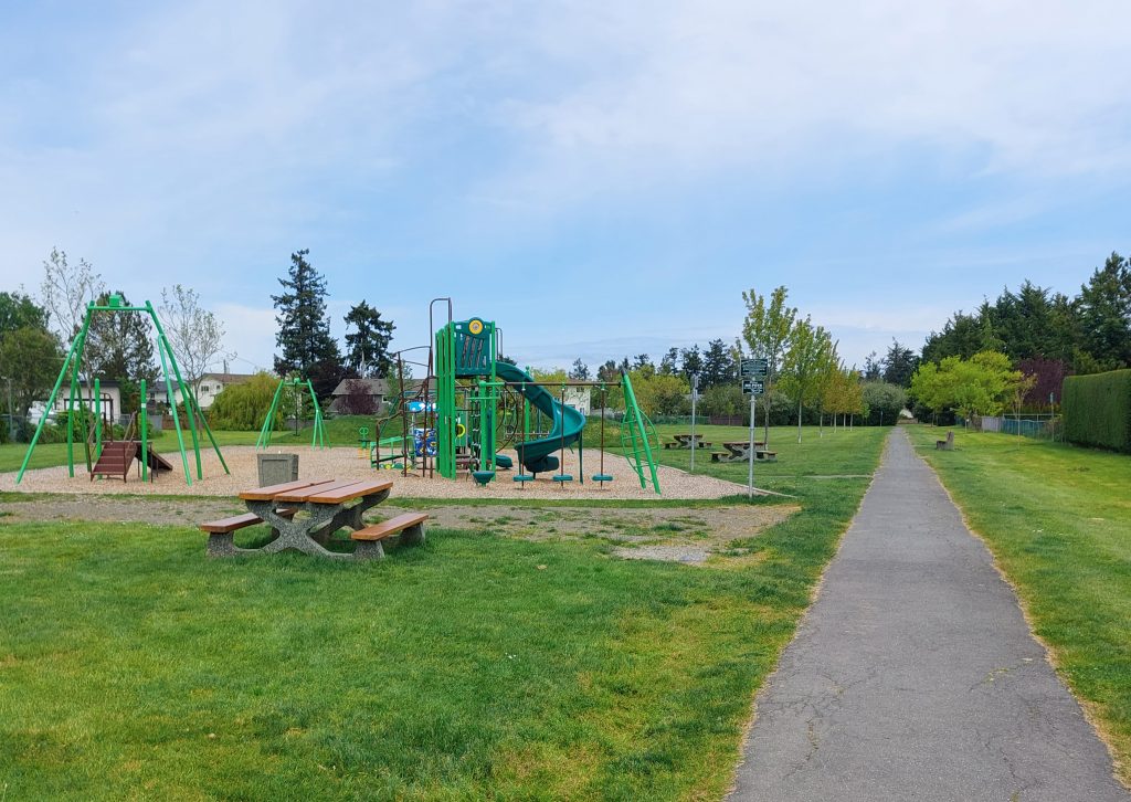 Rathdown Park Playground and Pathway