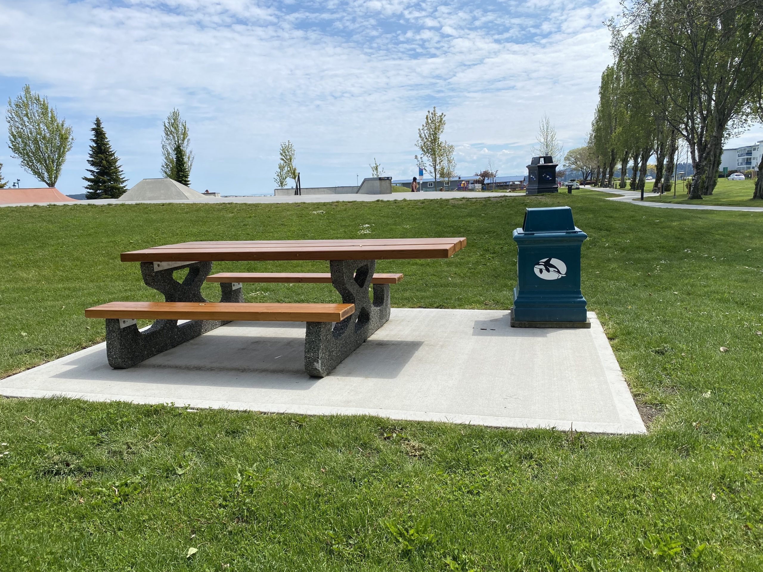  Tulista Park Accessible bench 